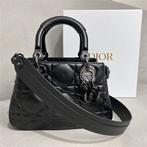 dior lady 9522 costo|Dior lady handbags.